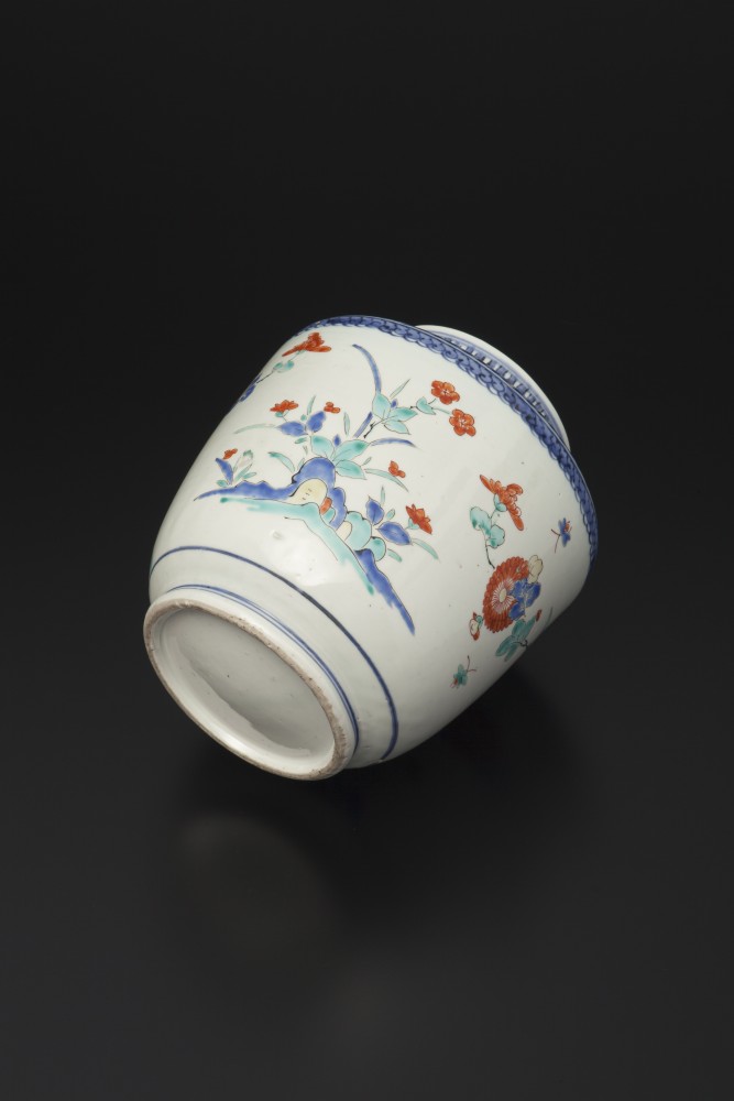 柿右衛門様式幕末から明治にかけて岩牡丹に鳥文花瓶 【公式通販】